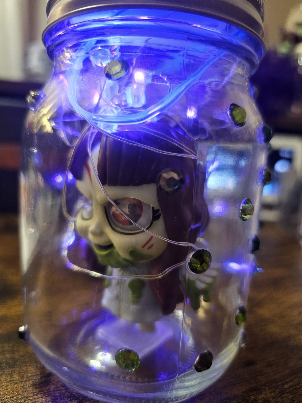 Black Light LED Fairy Light Jar with Collectible Figure Displayed - Picture 9 of 15